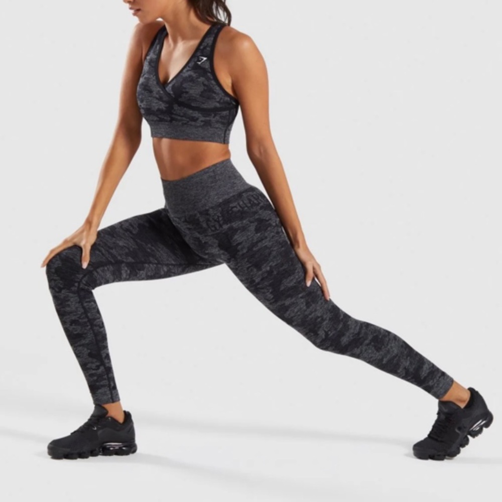 gymshark Womens

ADAPT CAMO SEAMLESS LEGGINGS
